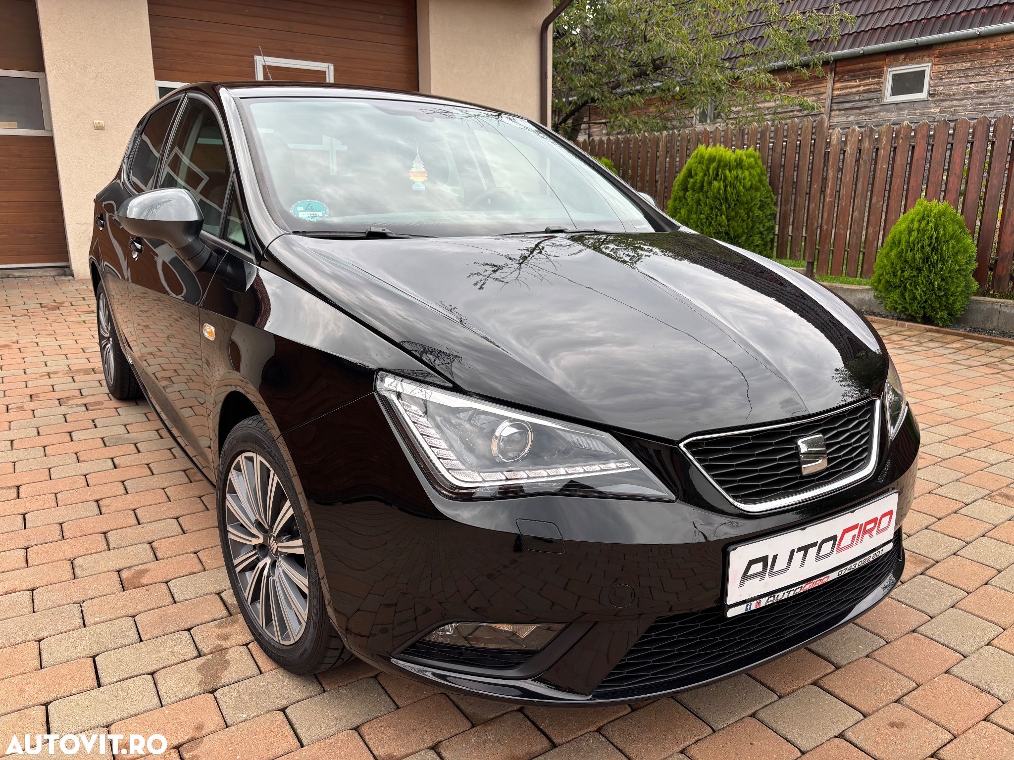 Seat Ibiza 1.2 TSI FR - 1