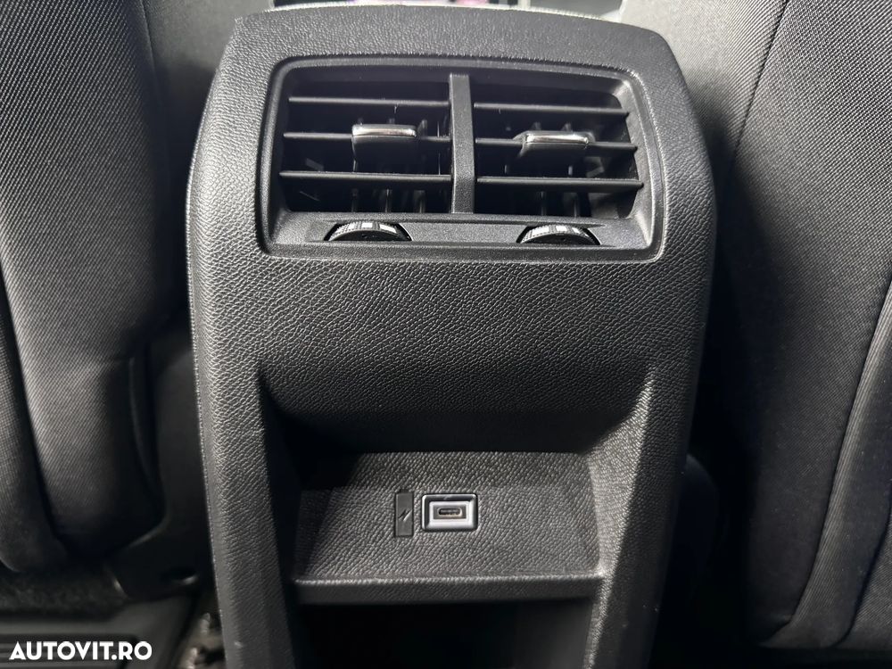 Opel Astra 1.2L Turbo Start/Stop AT8 Elegance - 33