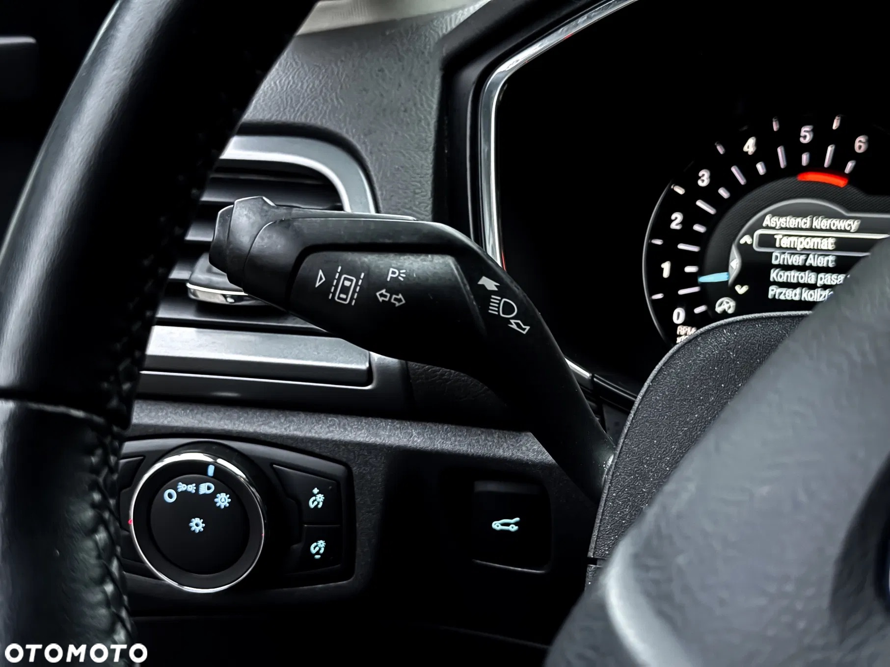 Ford Mondeo 2.0 TDCi Start-Stopp PowerShift-Aut Titanium - 29