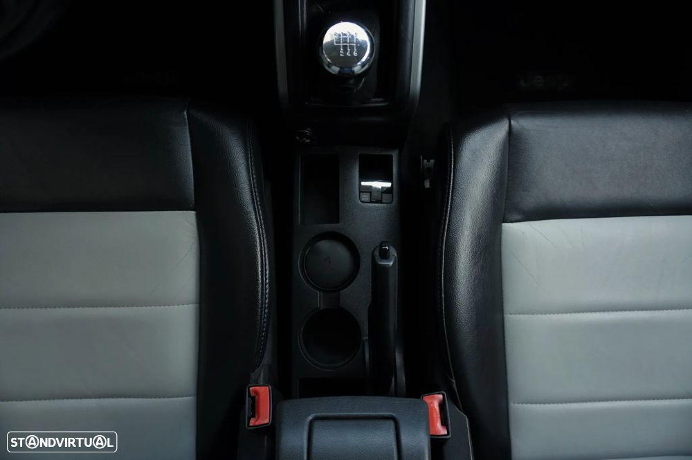 Jeep Compass 2.0 CRD Limited - 34