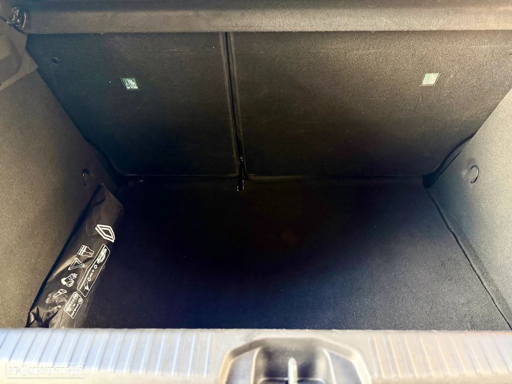 Renault Clio 1.0 TCe Evolution - 25