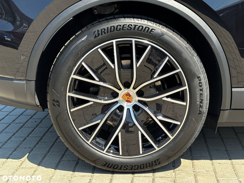 Porsche Macan - 17