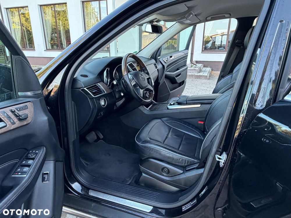 Mercedes-Benz ML 350 BlueTEC 4MATIC 7G-TRONIC Edition 1 - 20