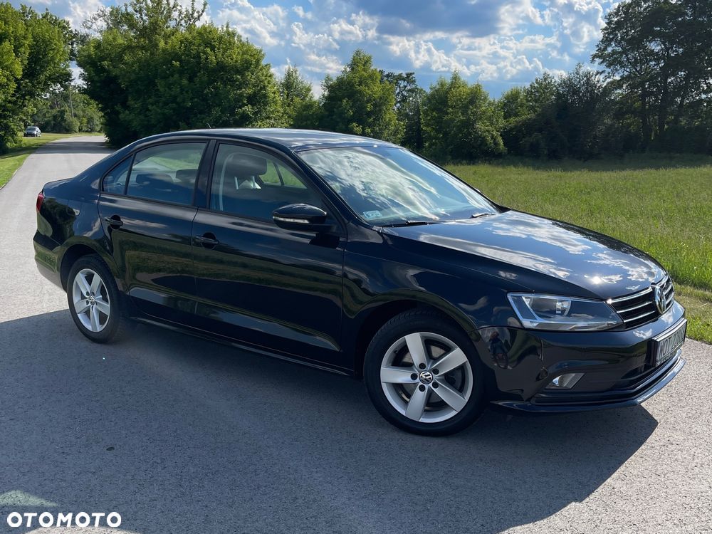 Volkswagen Jetta 1.2 TSI Comfortline - 12