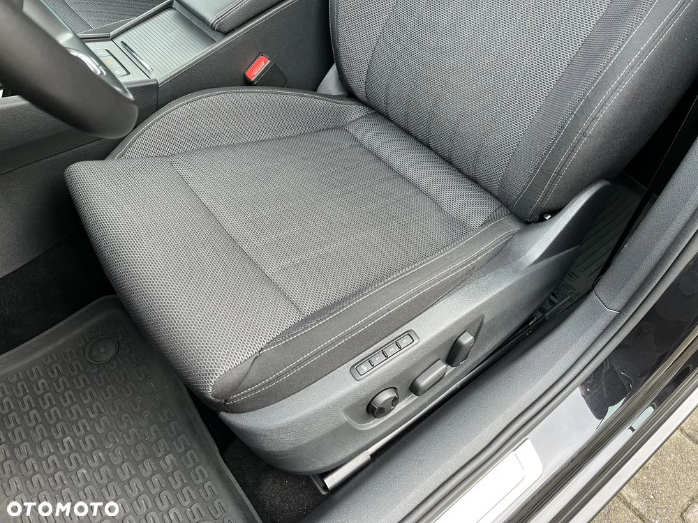 Skoda Superb 2.0 TDI DSG Style - 12