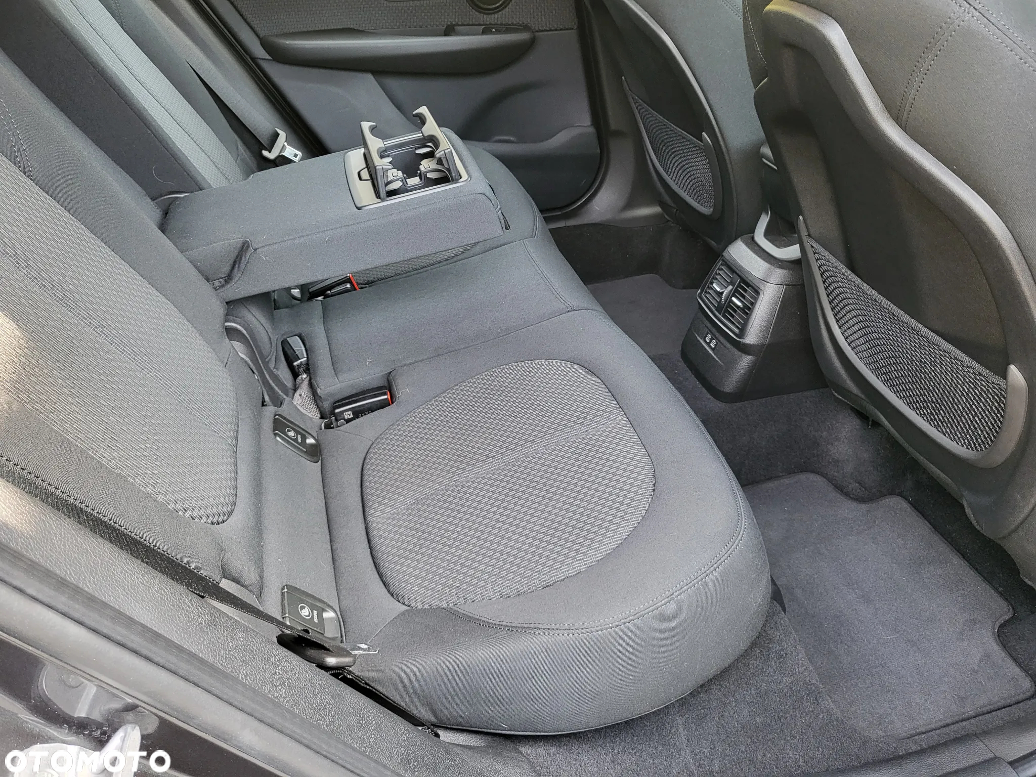 BMW Seria 2 218d Business Edition - 15