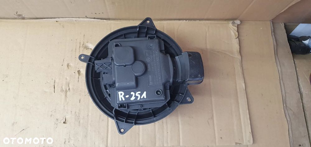 Wentylator silnik dmuchawy nagrzewnicy rezystor Mercedes R-Klasa W251 A1648350307 - 1