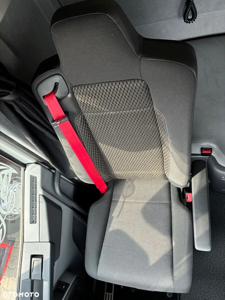 Renault T480 X_LOW - 14