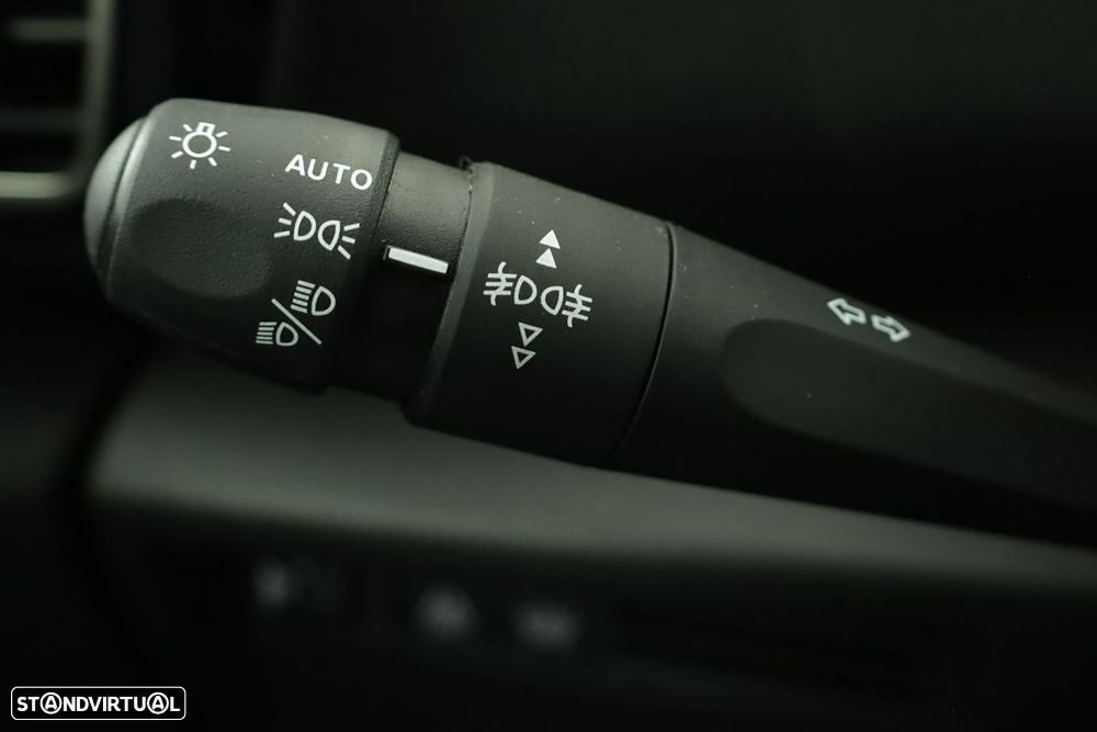 Citroën C4 1.2 PureTech Plus EAT8 - 17