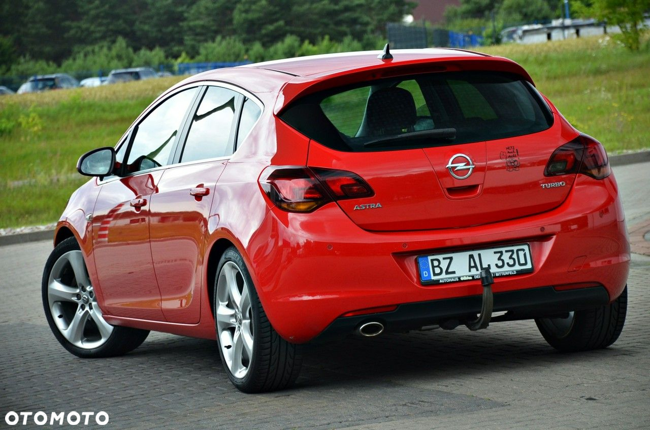 Opel Astra - 10