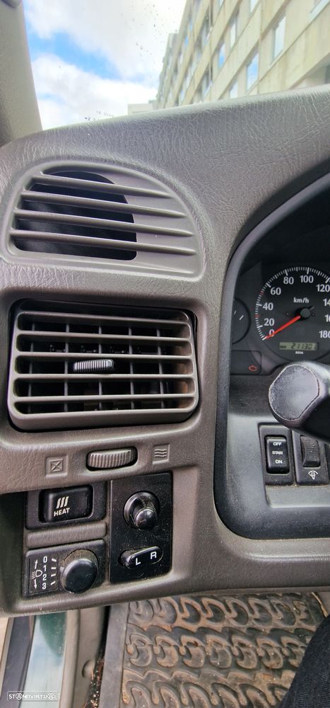 Nissan Patrol GR 2.8 TD SE+ - 16