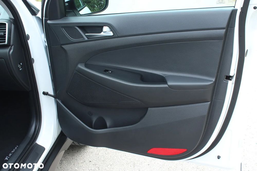 Hyundai Tucson 1.6 GDi 2WD DCT Premium - 32