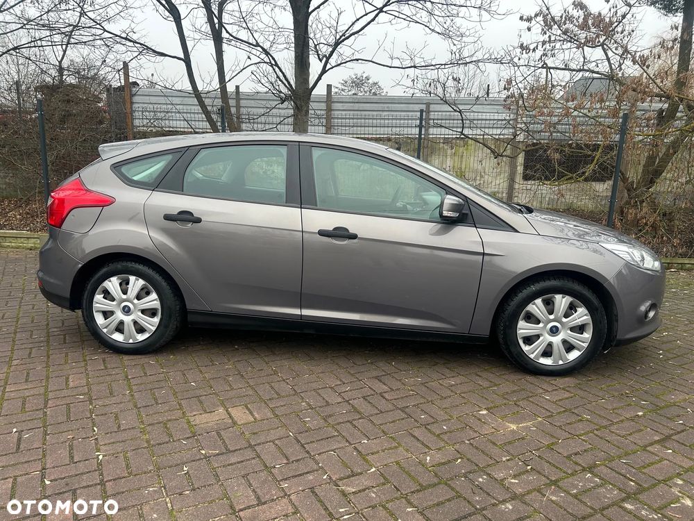 Ford Focus 1.6 Gold X (Trend) - 11