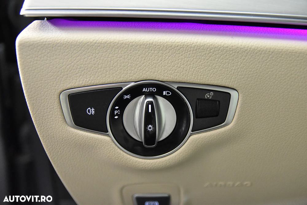 Mercedes-Benz E 200 Aut. - 15