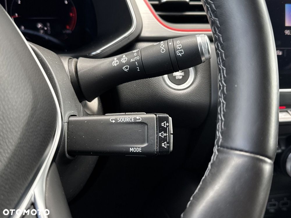 Renault Captur - 22