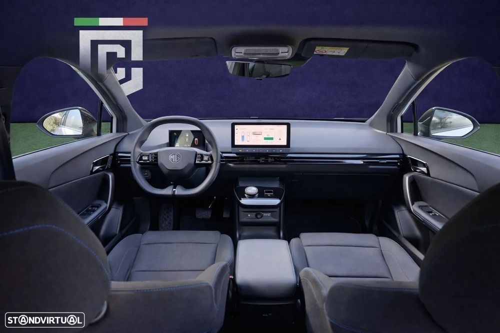 MG MG4 64 kWh Luxury - 2