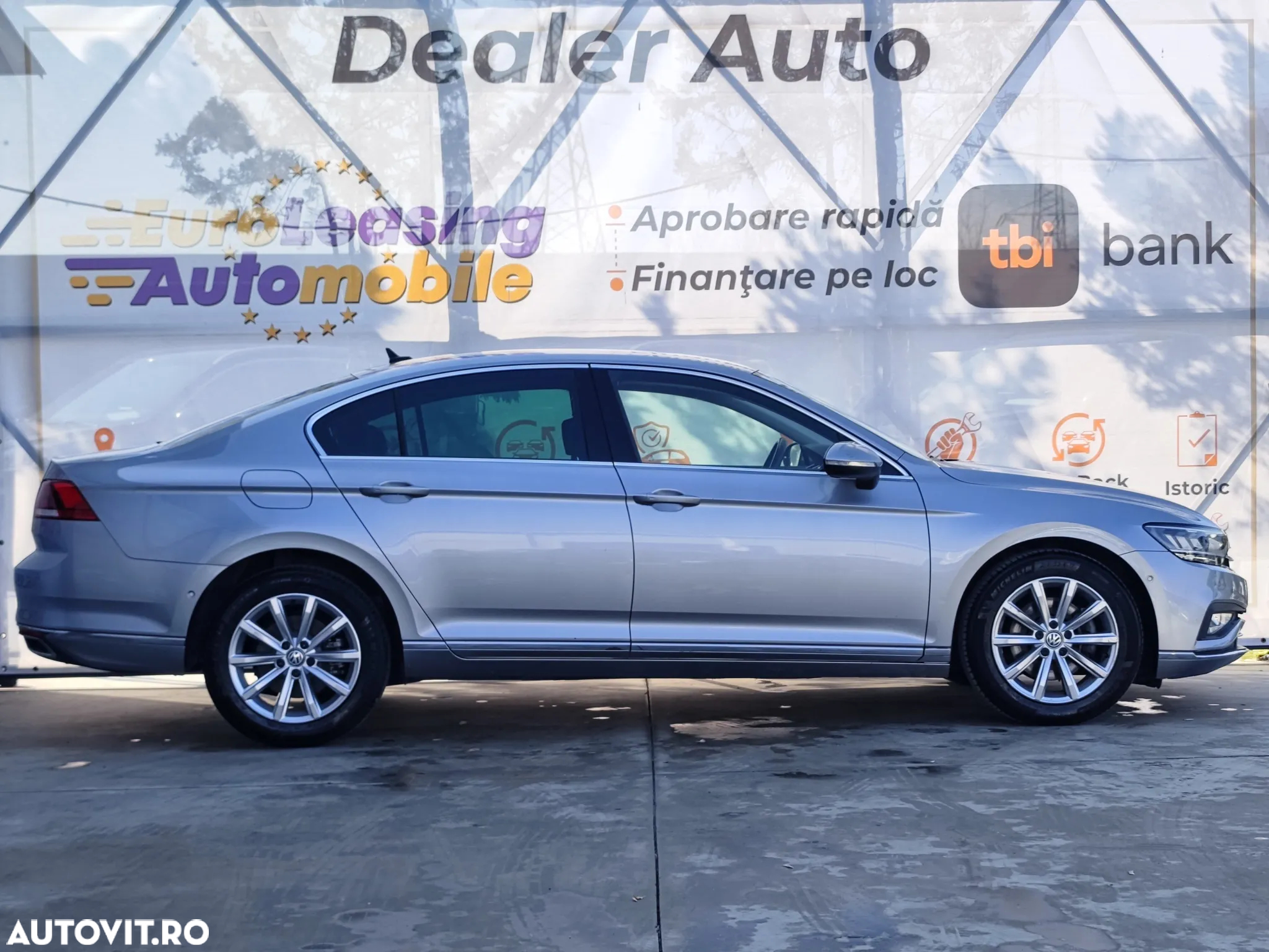 Volkswagen Passat - 4