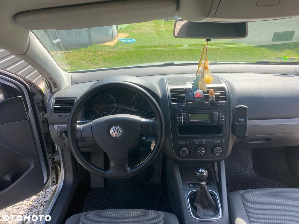 Volkswagen Golf V 1.9 TDI Comfortline - 8