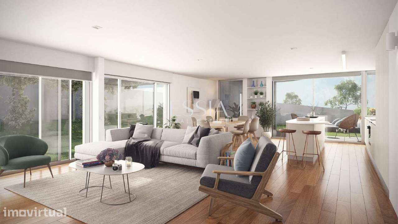 T3 com Jardim, Varanda e 2 Garagens nas Casas Garcia de Orta 456 - Grande imagem: 4/11