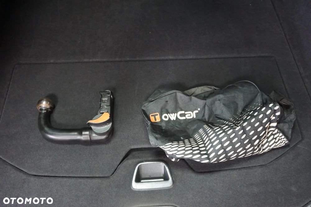 Volvo XC 60 D4 Geartronic Kinetic - 14