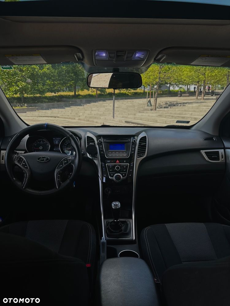 Hyundai i30 - 18