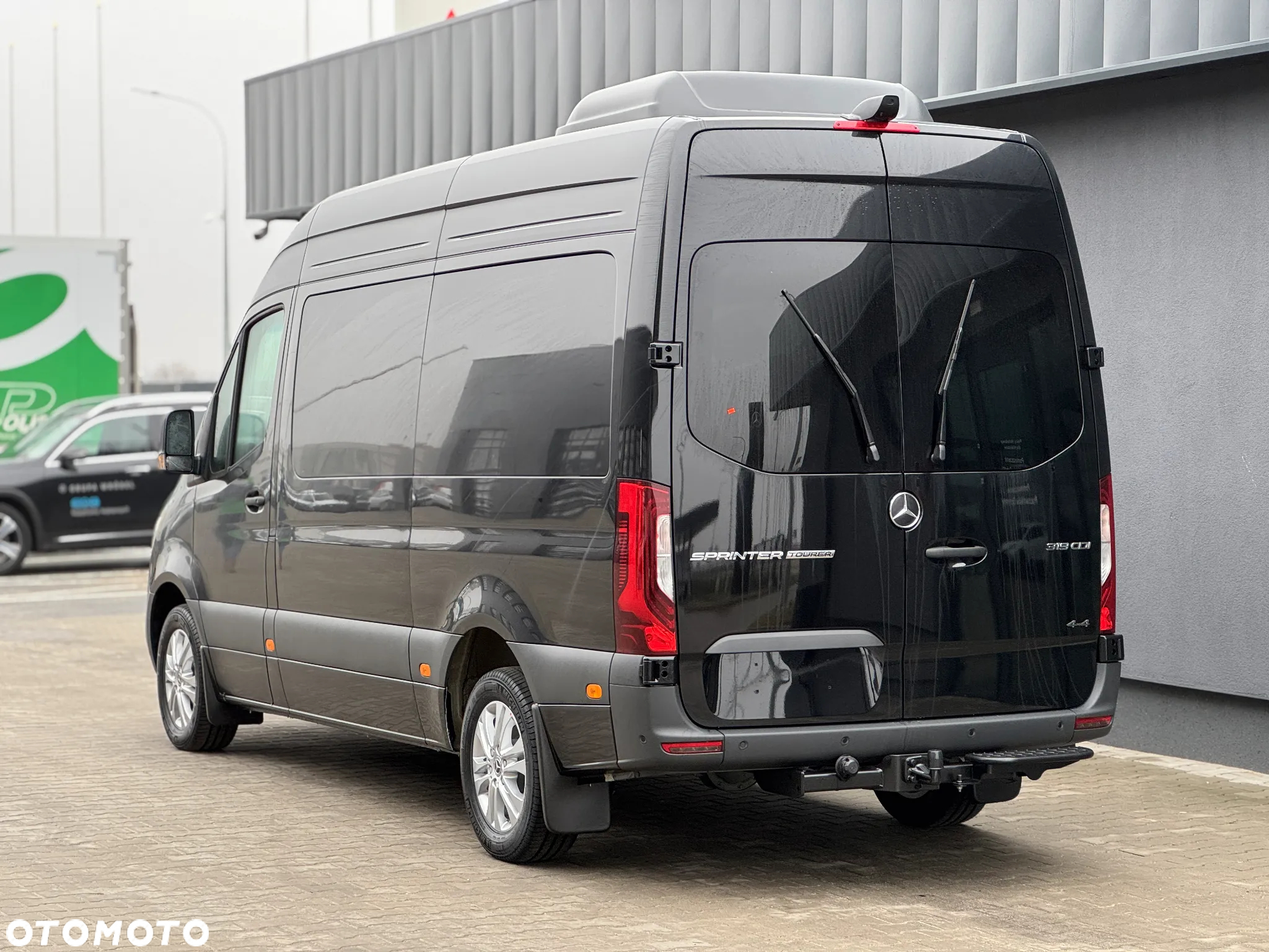 Mercedes-Benz Sprinter - 6