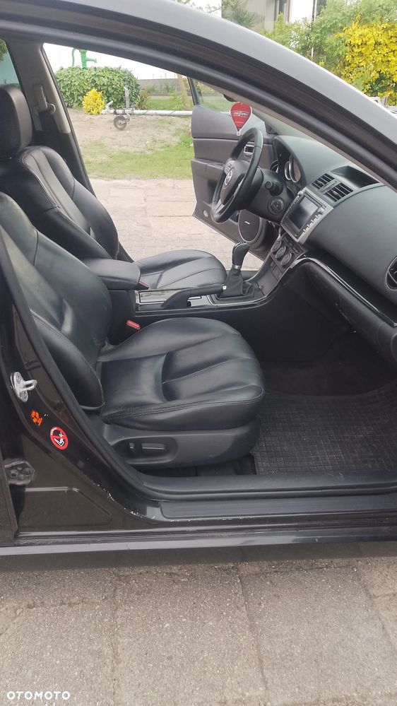 Mazda 6 - 12