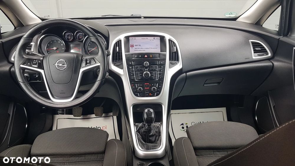 Opel Astra - 11