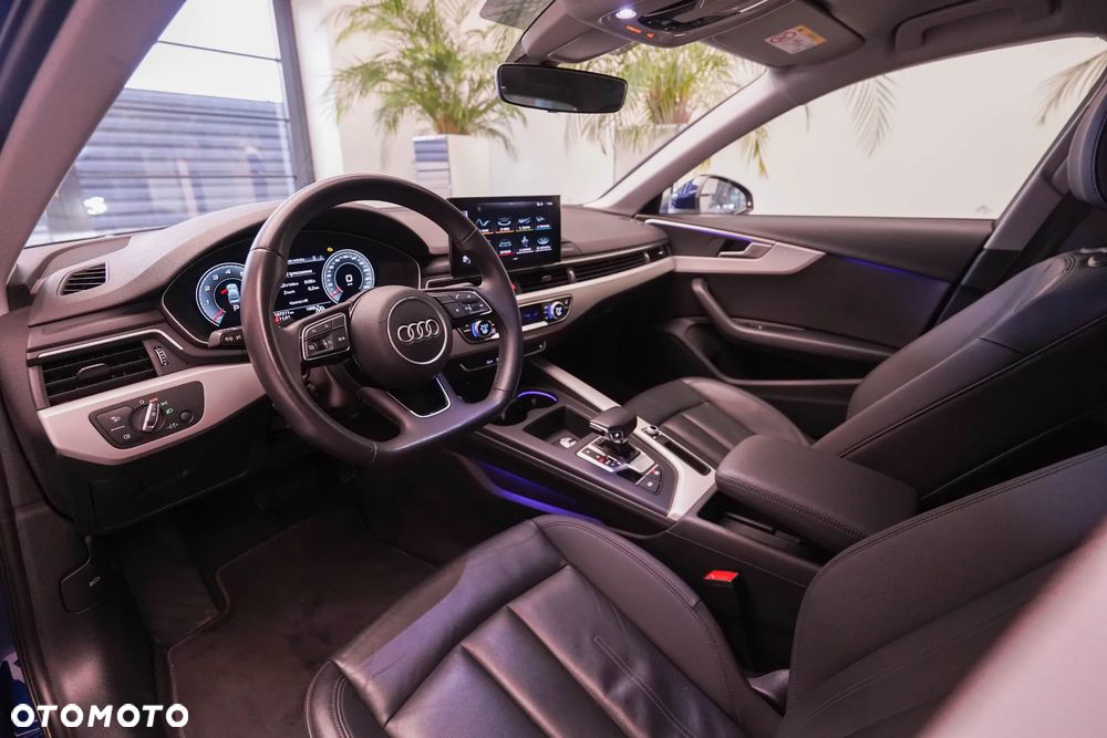 Audi A4 Limousine - 20