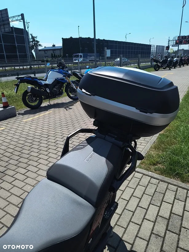 Suzuki V-STROM - 6