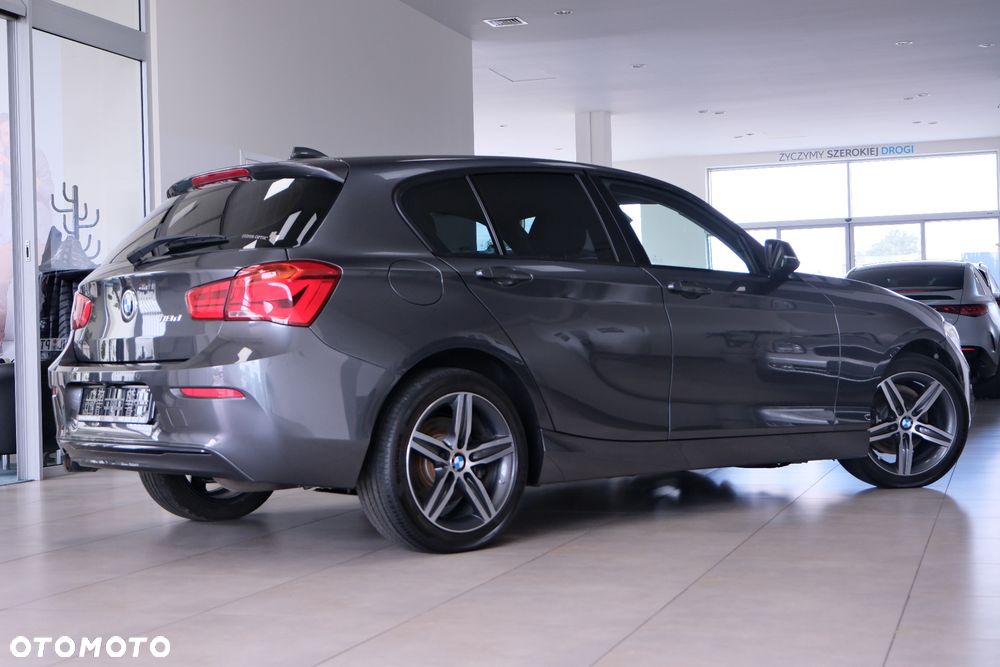 BMW Seria 1 118d Sport Line - 6