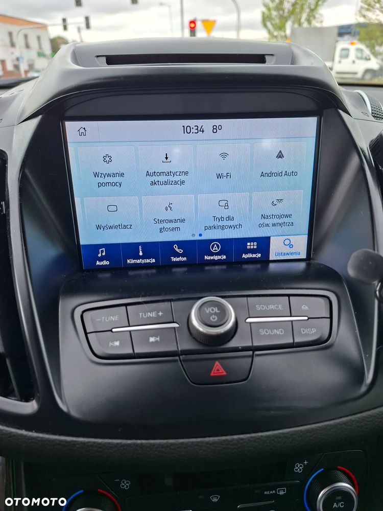 Ford Kuga 1.5 EcoBoost 2x4 Titanium - 27