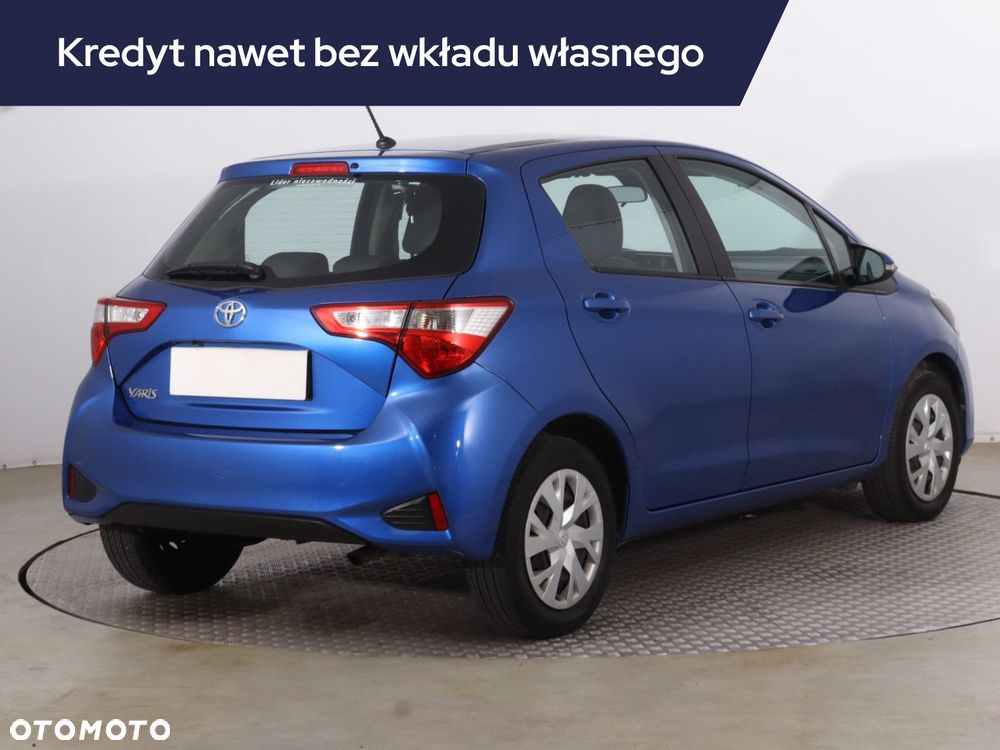 Toyota Yaris - 7