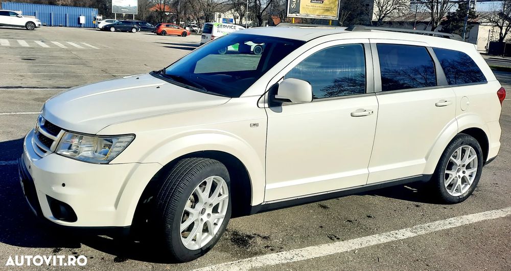 Fiat Freemont 2.0 Mjet AT AWD Lounge - 1