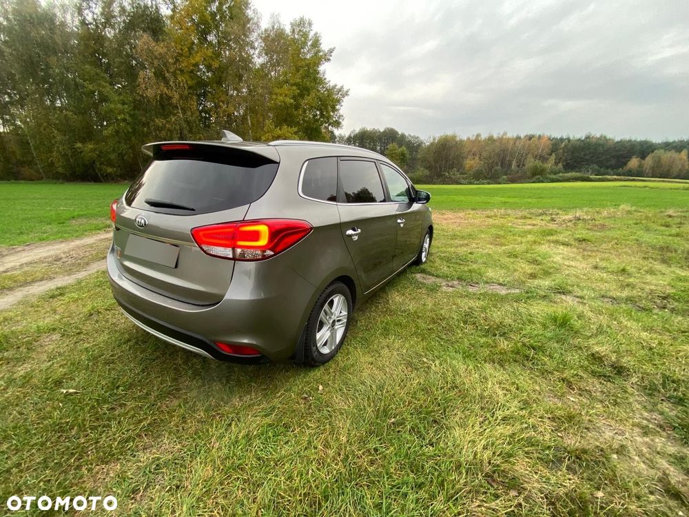 Kia Carens 1.6 GDI M - 2