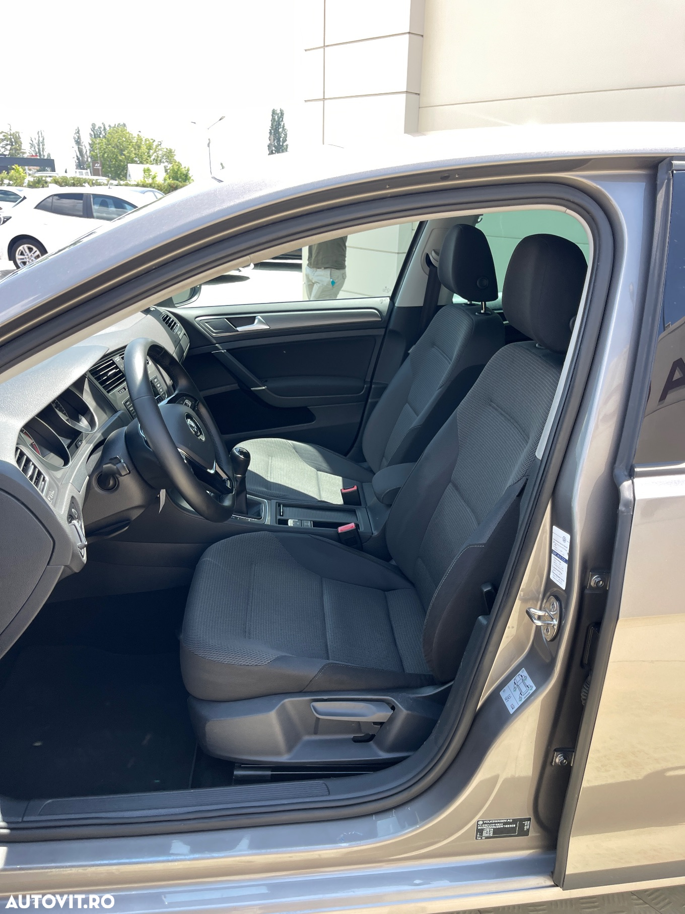 Volkswagen Golf 1.2 TSI BlueMotion Technology Comfortline - 30