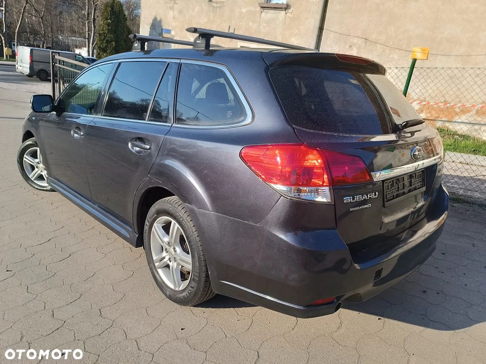 Subaru Legacy 2.0R Active - 9