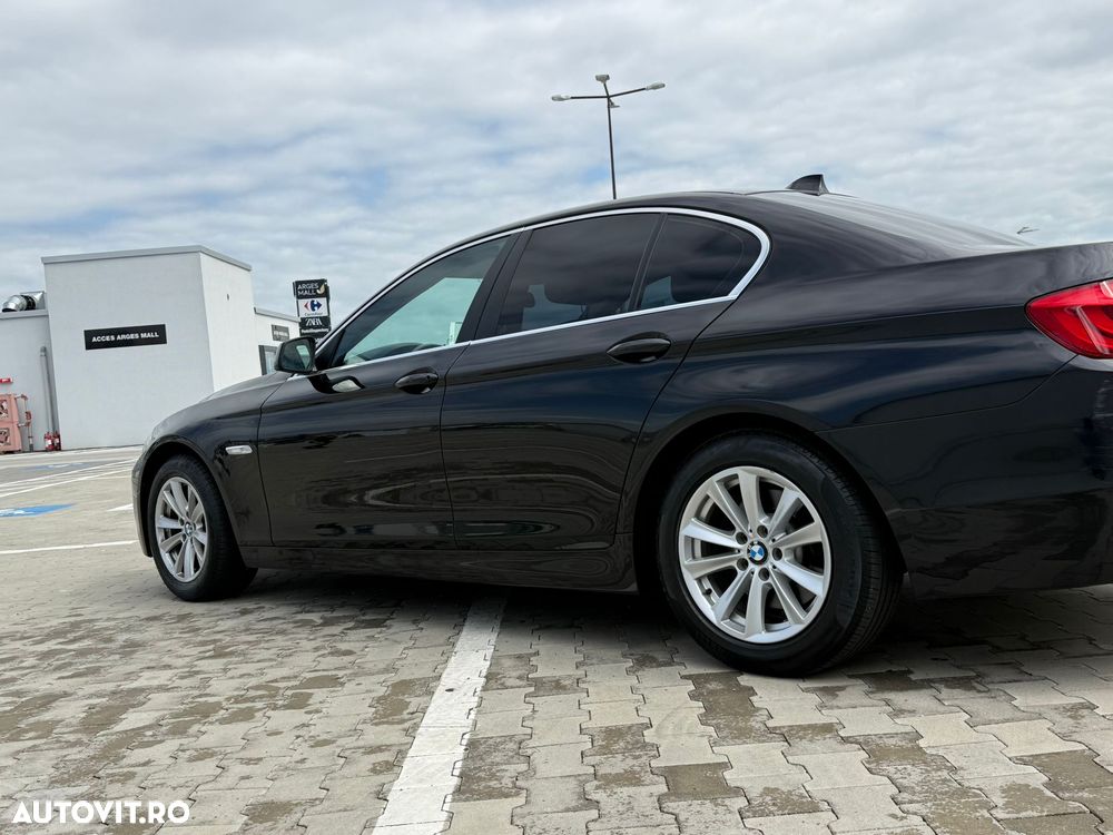 BMW Seria 5 520d - 12