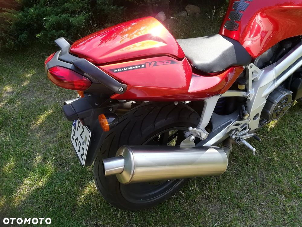 Aprilia Falco - 4