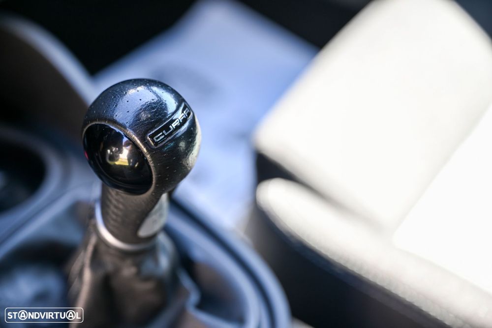 SEAT Leon 2.0 TSI Cupra R - 34