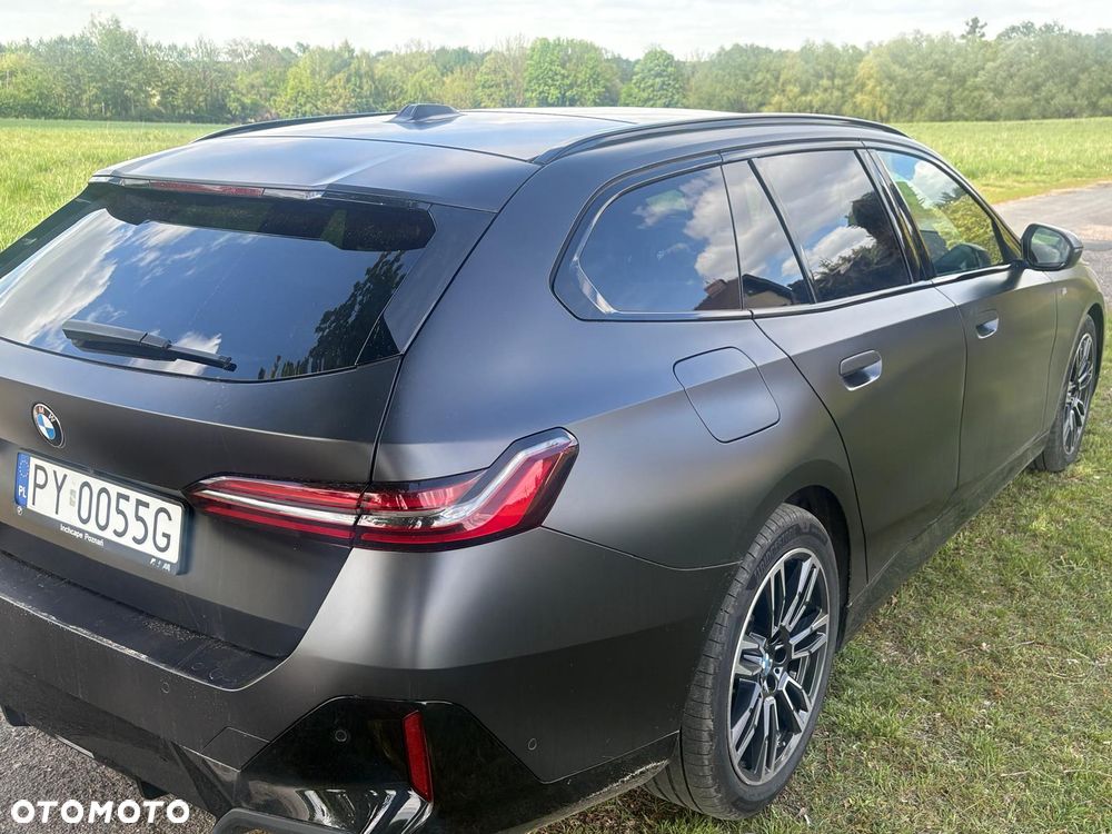 BMW Seria 5 520d xDrive mHEV M Sport - 8