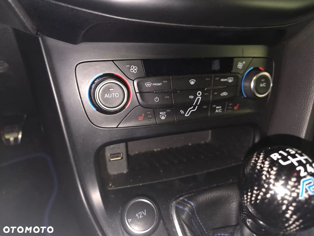 Ford Focus - 5