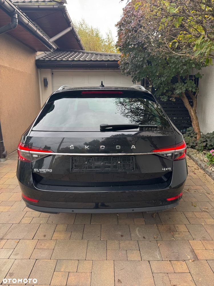 Skoda Superb 2.0 TDI SCR 4x4 Style DSG - 3