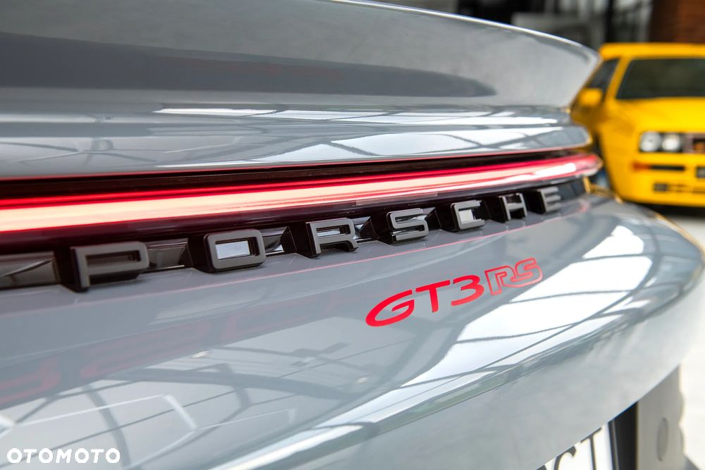Porsche 911 GT3 RS - 29