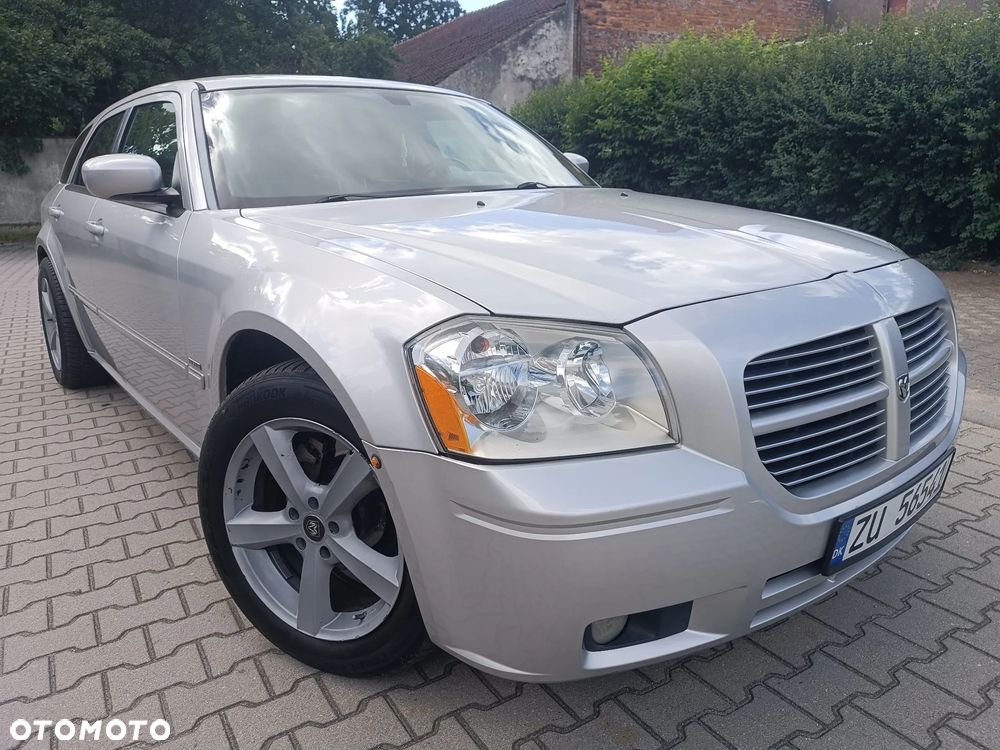 Dodge Magnum 5.7 V8 - 1