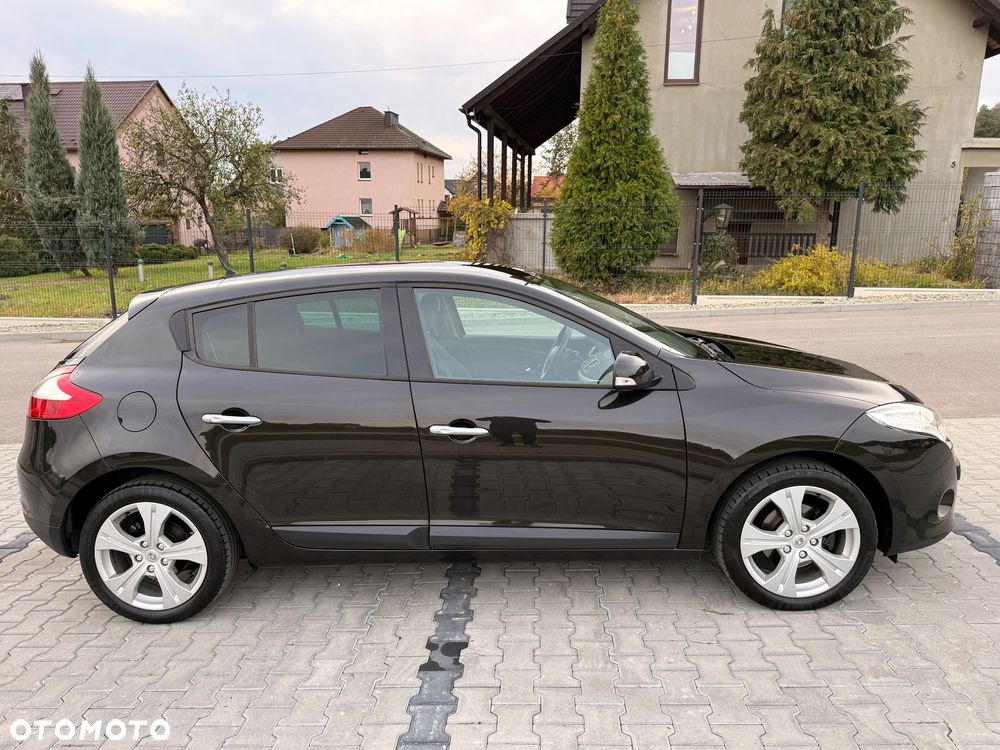 Renault Megane 1.6 16V Dynamique - 9