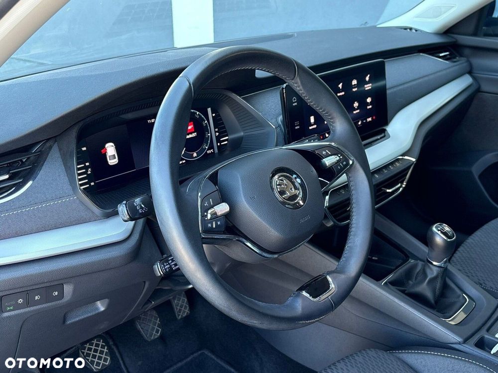 Skoda Octavia 1.5 TSI ACT Style - 12