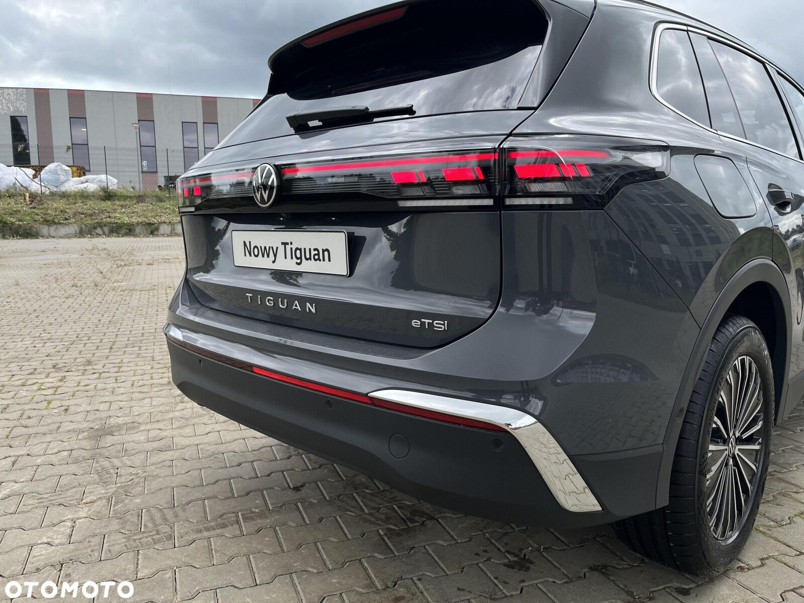 Volkswagen Tiguan - 21