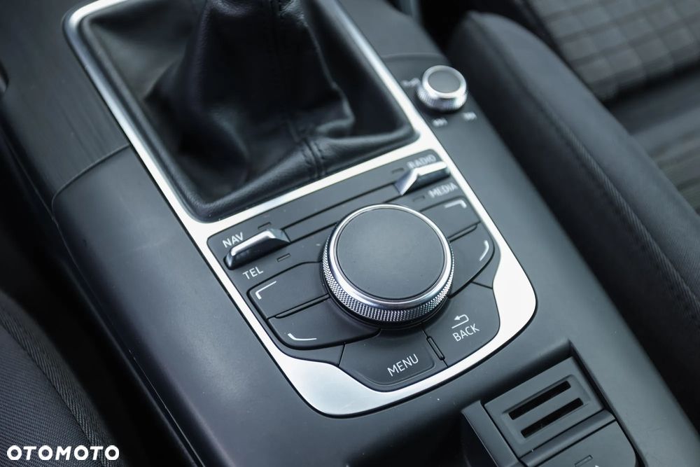 Audi A3 2.0 TDI - 26