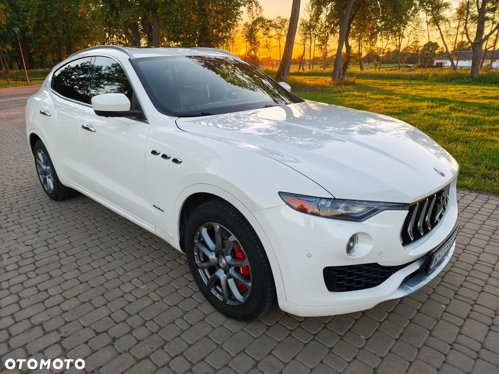 Maserati Levante S Q4 GranLusso - 3